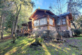 Cabaña Ciprés entre Bosques y Arroyo